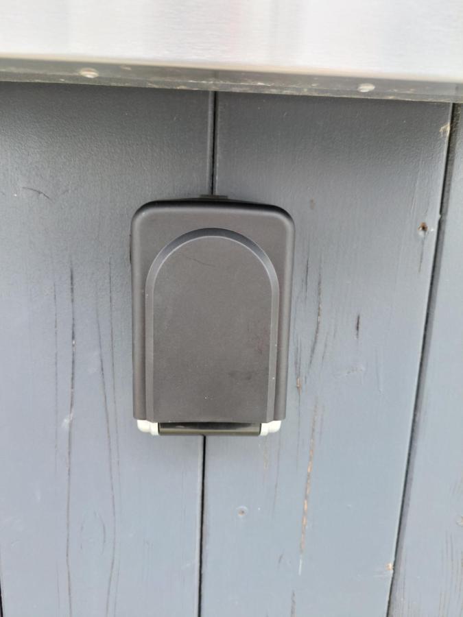 Ganze Ferienwohnung 5 Km Von Erfurt, Mit Kaffeevollautomat, Tv, Wlan, Boxspringbett, Schlafsofa Und Einkaufsmoeglichkeiten, Sehr Gute Anbindung Zur A71 Und A4, Kostenloser Oeff Parkplatz Fuer Pkw Und Transporter Elxleben Ngoại thất bức ảnh